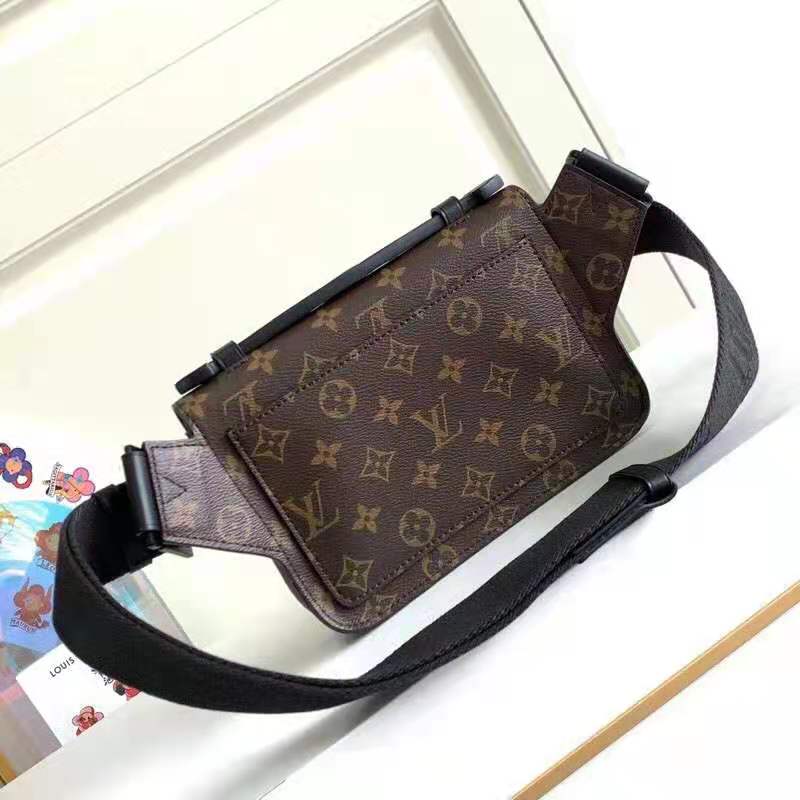 Louis Vuitton Exclusive Online Prelaunch - S Lock Sling Bag, Multi
