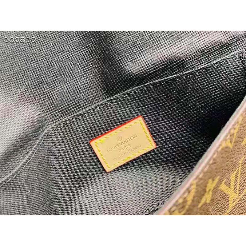 LV multi pochette monogram green strap 58,800.- Ch sandals yellow size 36  kept unused 19,880.- #tammy_brandlover #tammybrandlover…