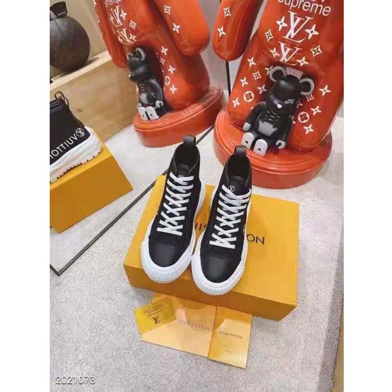 Louis Vuitton Lv Squad Sneaker Boot (1A9405, 1A9405)