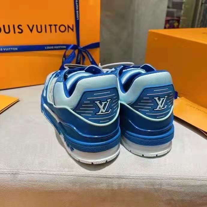 Comprar Tênis Louis Vuitton Trainer Blue Embossed Monogram - a