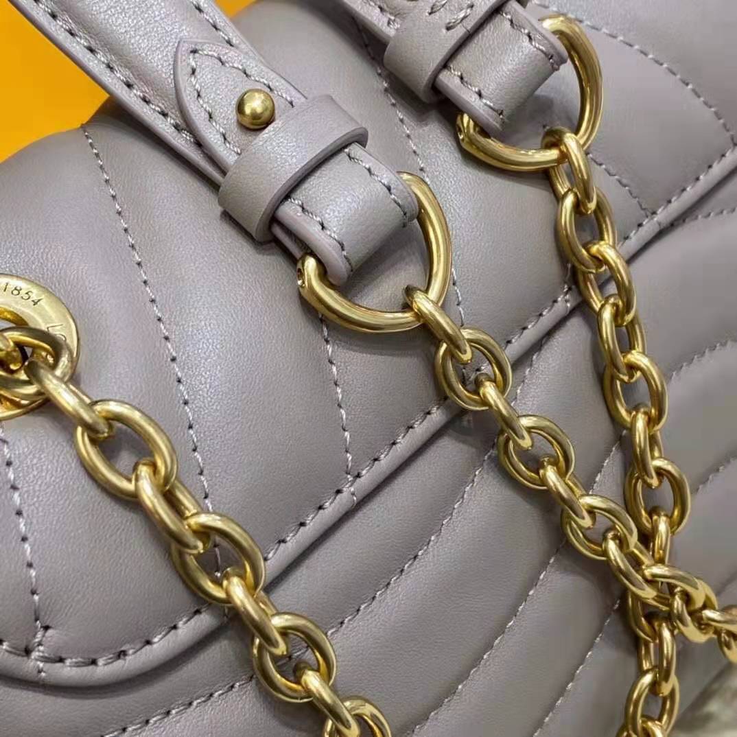 Louis Vuitton New Wave Chain Bag Smooth Cowhide Leather With Gold Colo –  EliteLaza