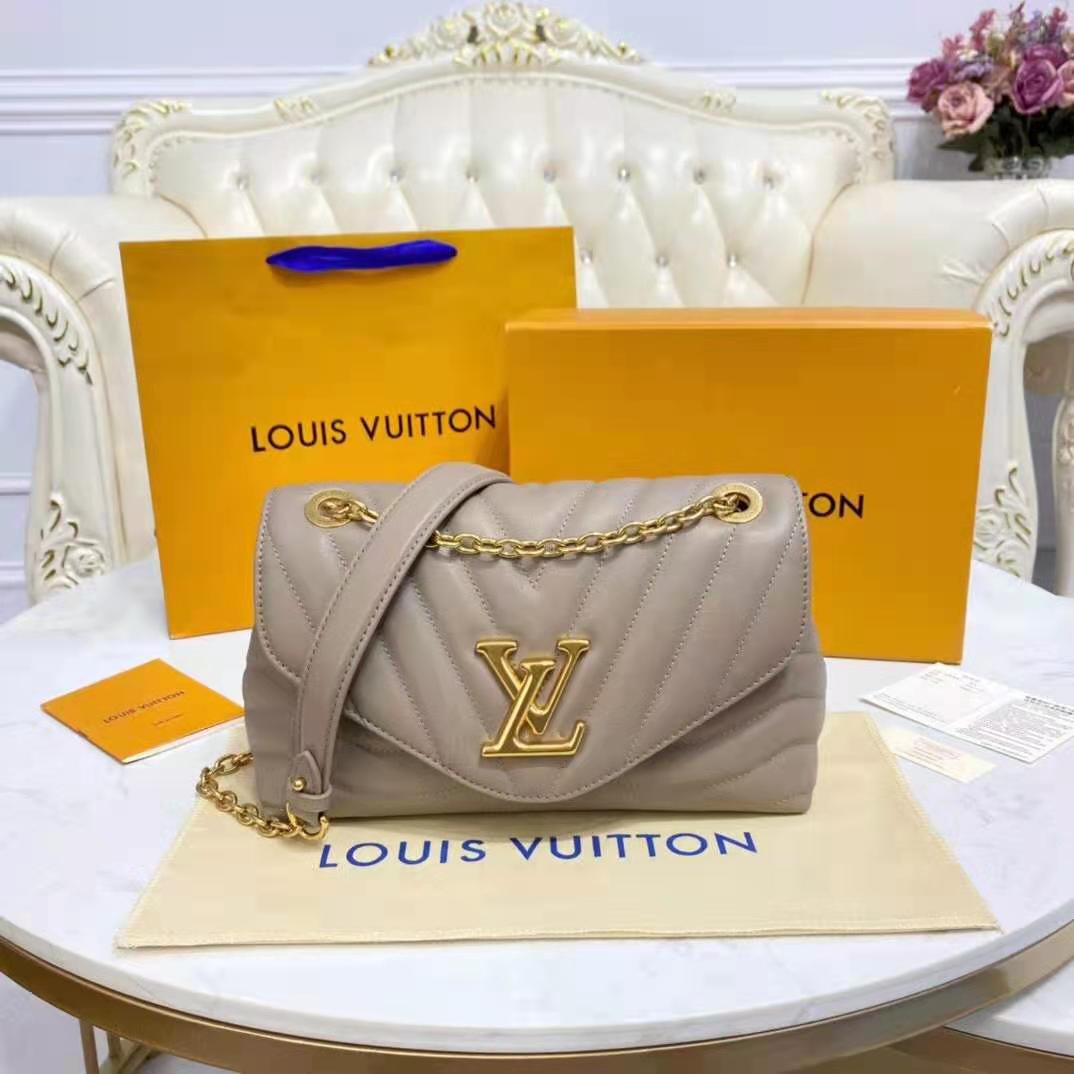New wave leather handbag Louis Vuitton Beige in Leather - 36880654