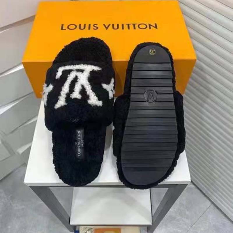 Louis Vuitton LV Unisex Paseo Flat Comfort Mule Grey Shearling Monogram  Flowers - LULUX