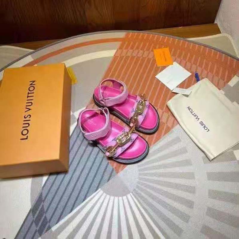 Leather sandal Louis Vuitton Pink size 37.5 EU in Leather - 28459749