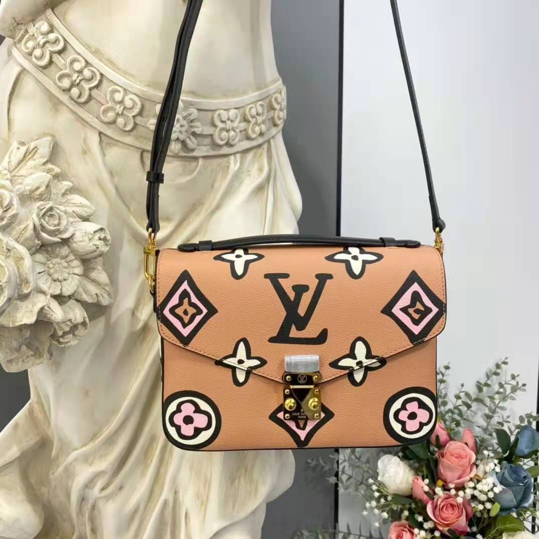 Louis Vuitton Key Pouch Arizona Beige in Cowhide Leather with Gold-tone - US