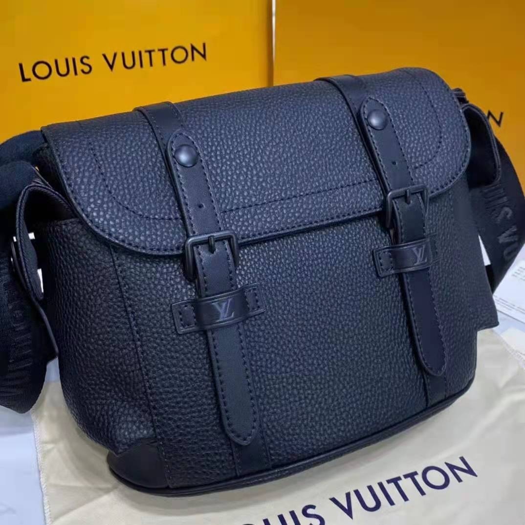 Louis Vuitton Black Taurillon Christopher Messenger Louis Vuitton