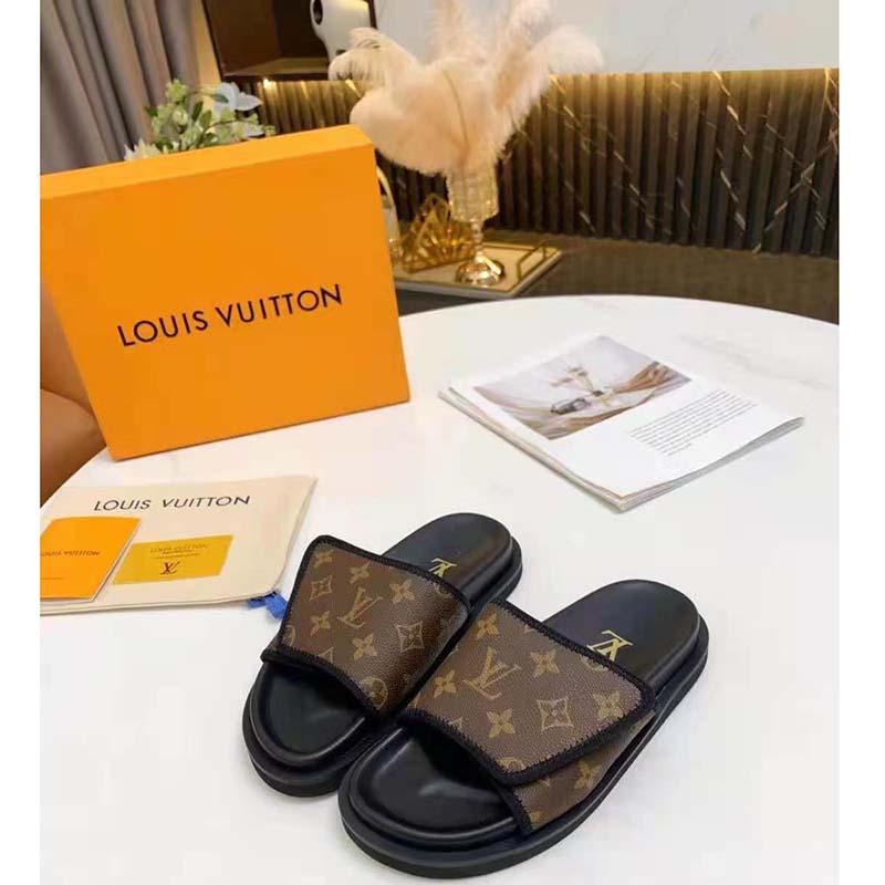 Replica Louis Vuitton LVXNBA Miami Mules In Monogram Leather for