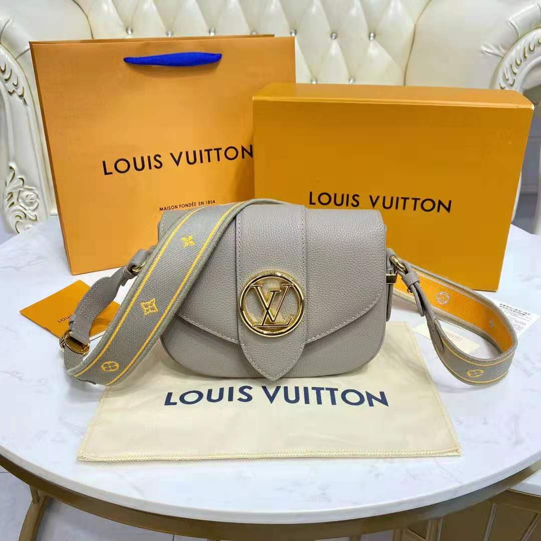  Louis Vuitton, Pre-Loved Summer Gold Calfskin Pont 9
