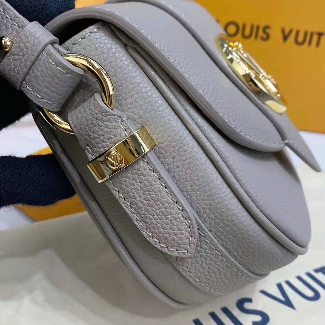 LOUIS VUITTON LV Pont 9 Soft MM M58968 Shoulder Bag Golden Siena Retail  $4,200