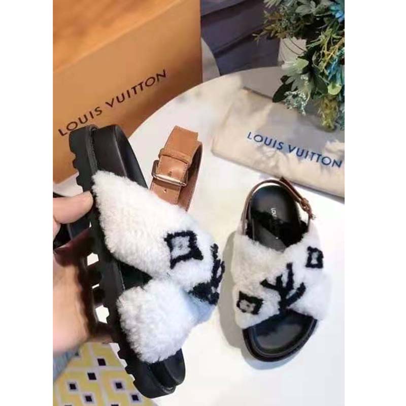 LOUIS VUITTON Paseo Flat Comfort Shearling and Calf Leather Sandal Siz