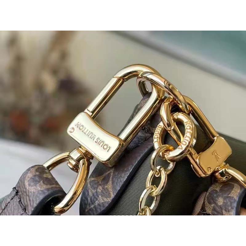 Multi pochette accessoires cloth handbag Louis Vuitton Green in Cloth -  35849054