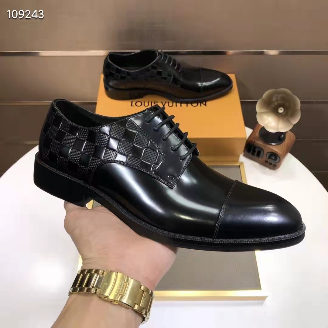 Louis Vuitton Minister Derby Men's Black Shoes Size 9.5. Fits Sizes  9-10