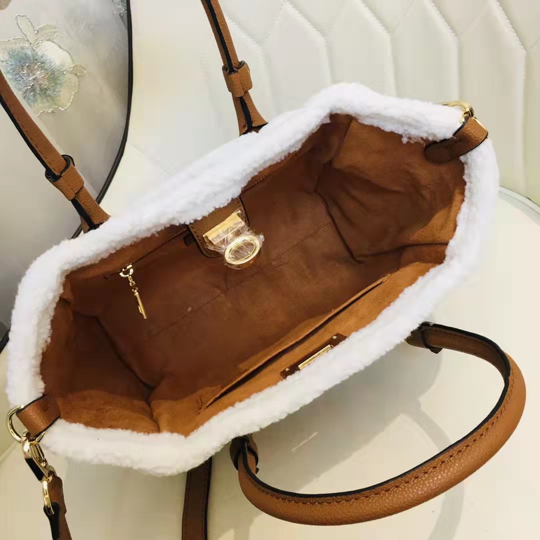 LOUIS VUITTON On My Side PM Bag Shearling M58918 Camel Crossbody Purse Auth  New