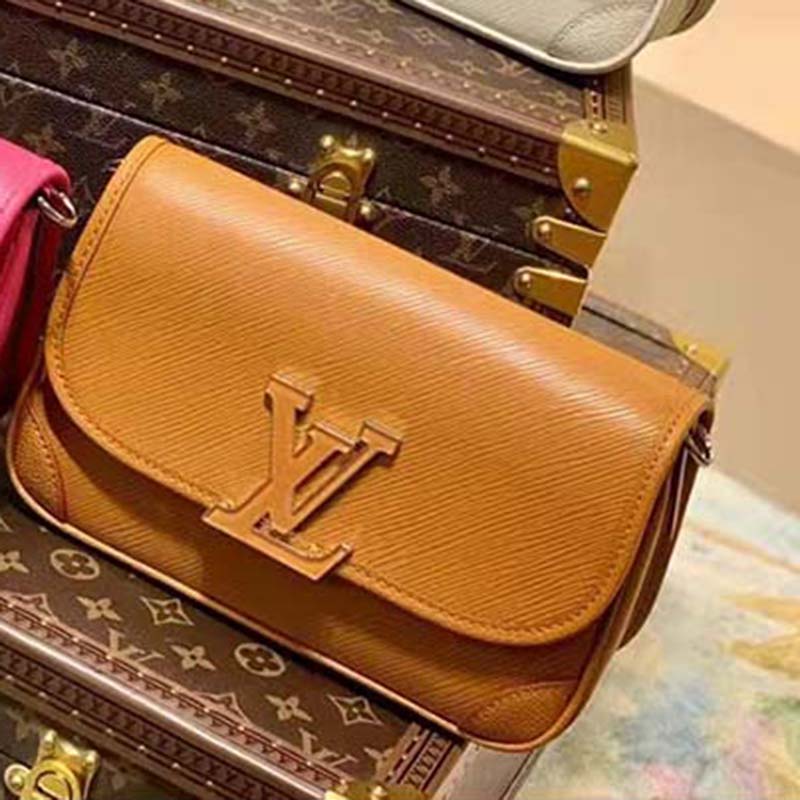 Jual Louis Vuitton LV BUCI NM EPI LEATHER QUARTZ CROSSBODY - Kota Surabaya  - Gleecious Bags (pm)