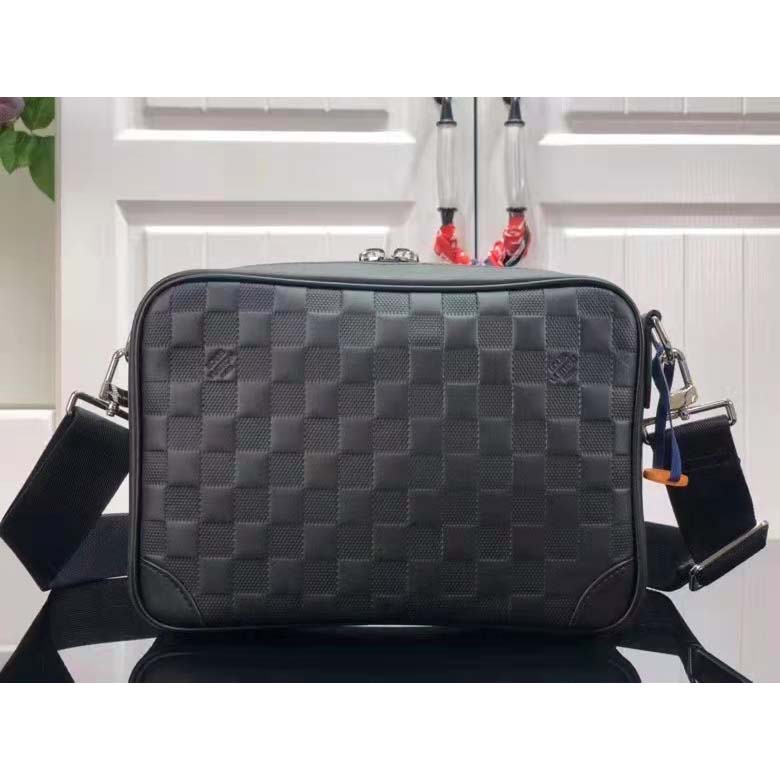 Louis Vuitton Sirius Messenger Bag Damier Infini Leather Black