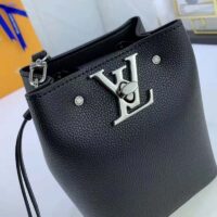 Louis Vuitton LV Women Nano Lockme Bucket Bag Black Grained Calf Leather (12)