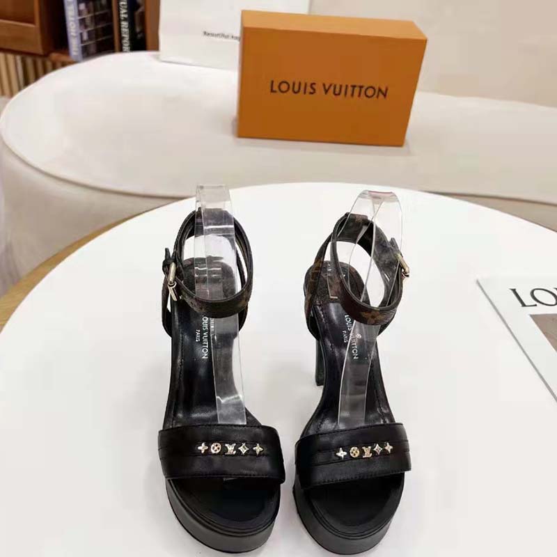 Authentic Louis Vuitton Patent Monogram Afterglow Platform Sandals 39 Black
