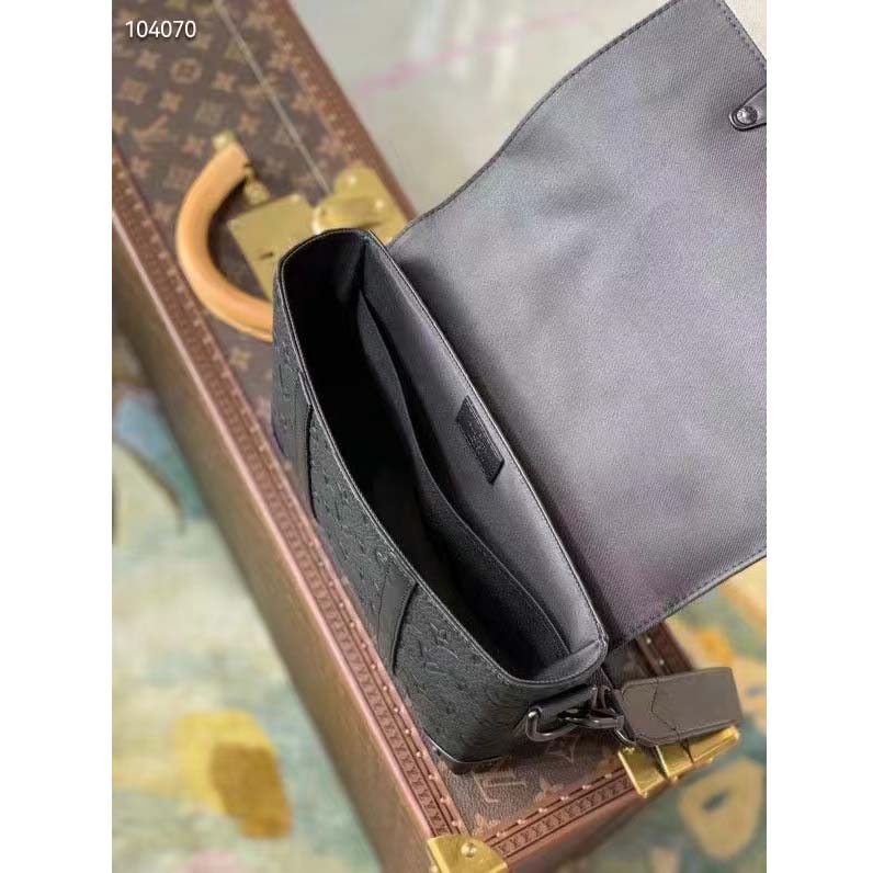 Túi Louis Vuitton S Lock Messenger Bag Monogram-embossed Taurillon Cowhide  Leather - Nice Bag™