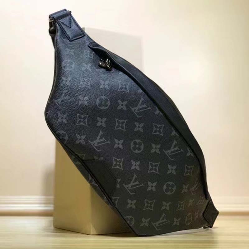 Louis Vuitton LV Men Discovery Bumbag PM Grey Monogram Eclipse