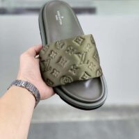 Louis Vuitton LV Unisex Pool Pillow Flat Comfort Mule Khaki Green Monogram (7)