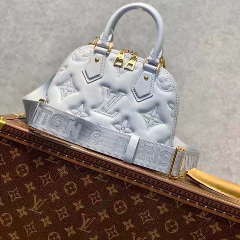 Louis Vuitton Alma BB Handbags - LV Bags - Vascara Bags  Lv handbags,  Fashion bags, Vintage louis vuitton handbags