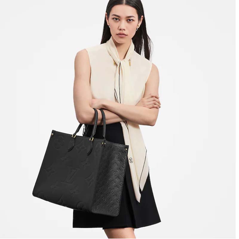 Onthego leather tote Louis Vuitton Black in Leather - 37914367