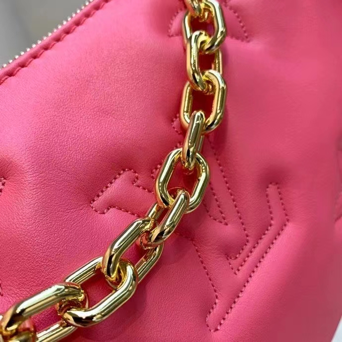 Louis Vuitton Pink calf leather Leather Chain Louise GM Bag ref.273553 -  Joli Closet