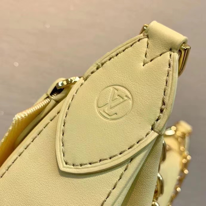 Louis Vuitton Top Original Single marel Medieval Moon Bag M46311 Old Flower  Classic Old Flower with Yellow Flower Lv marel Medieval Bag from Linda :  r/LuxuryReps