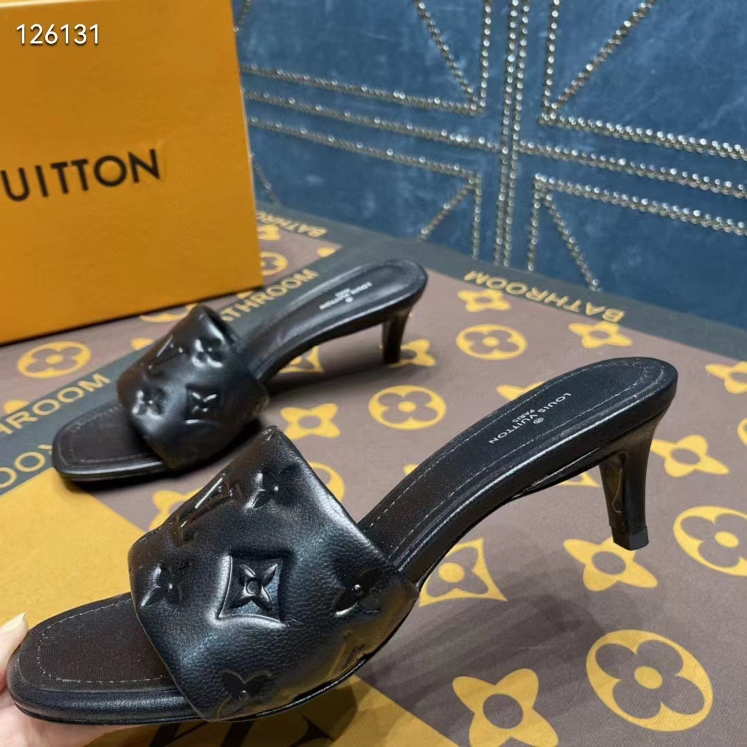 LOUIS VUITTON LOUIS VUITTON Mule heel sandal leather Silver Used Women LV  size 35 1/2 ｜Product Code：2104102126847｜BRAND OFF Online Store