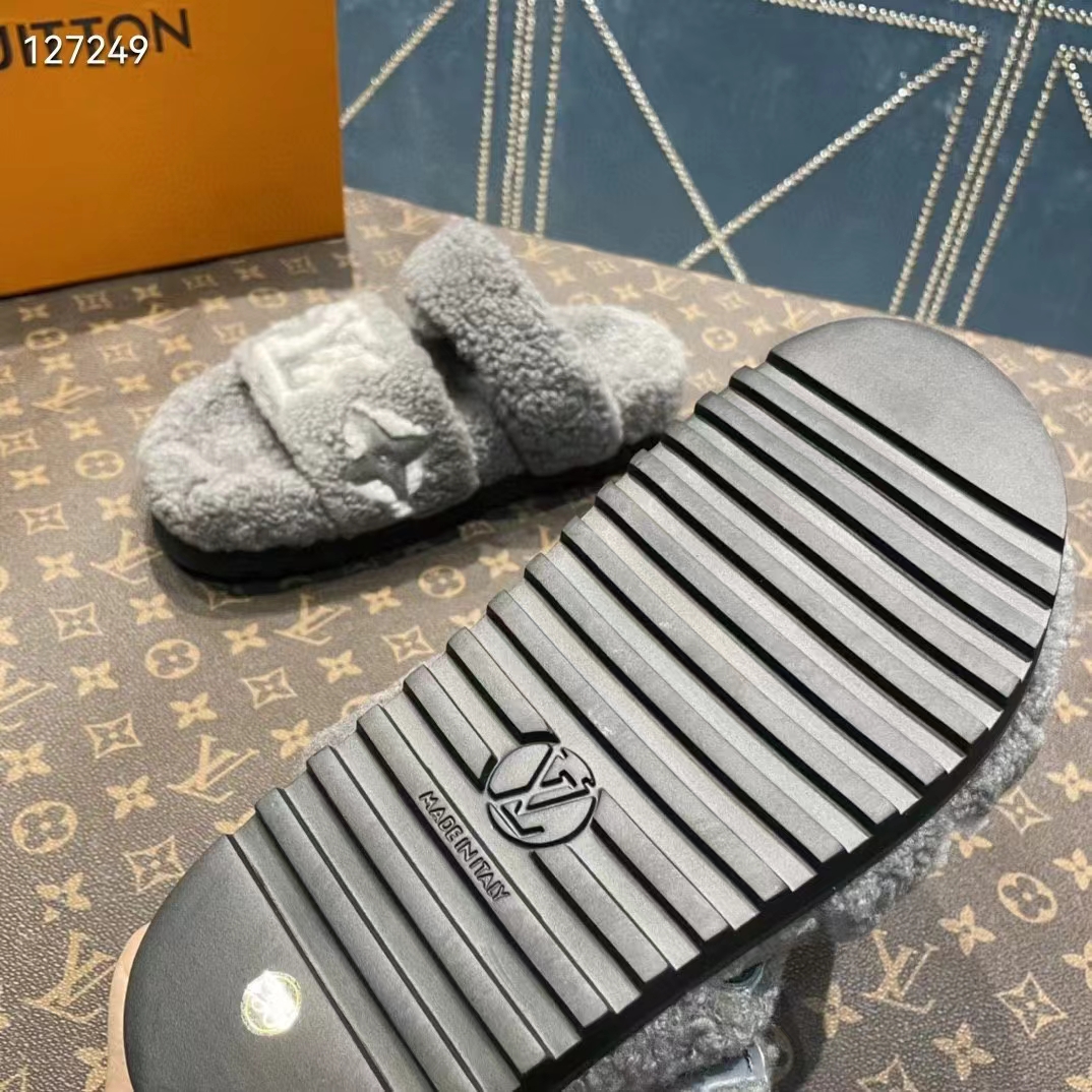 Louis Vuitton Shearling Flat Slide Sandals Grey 02 2022 1102