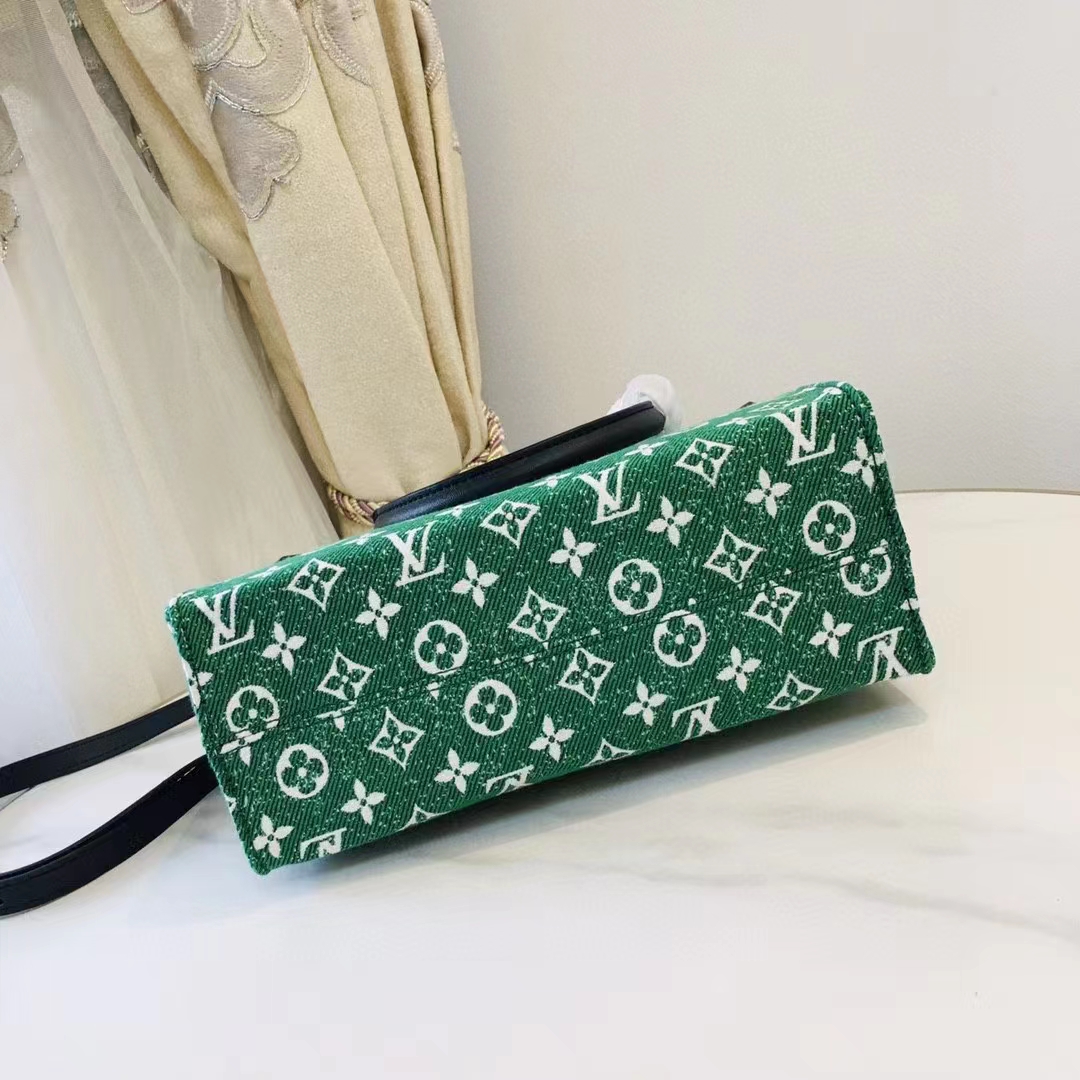 Louis Vuitton LV Match Monogram Jacquard Velvet OnTheGo PM w/ Strap - Green  Totes, Handbags - LOU780856
