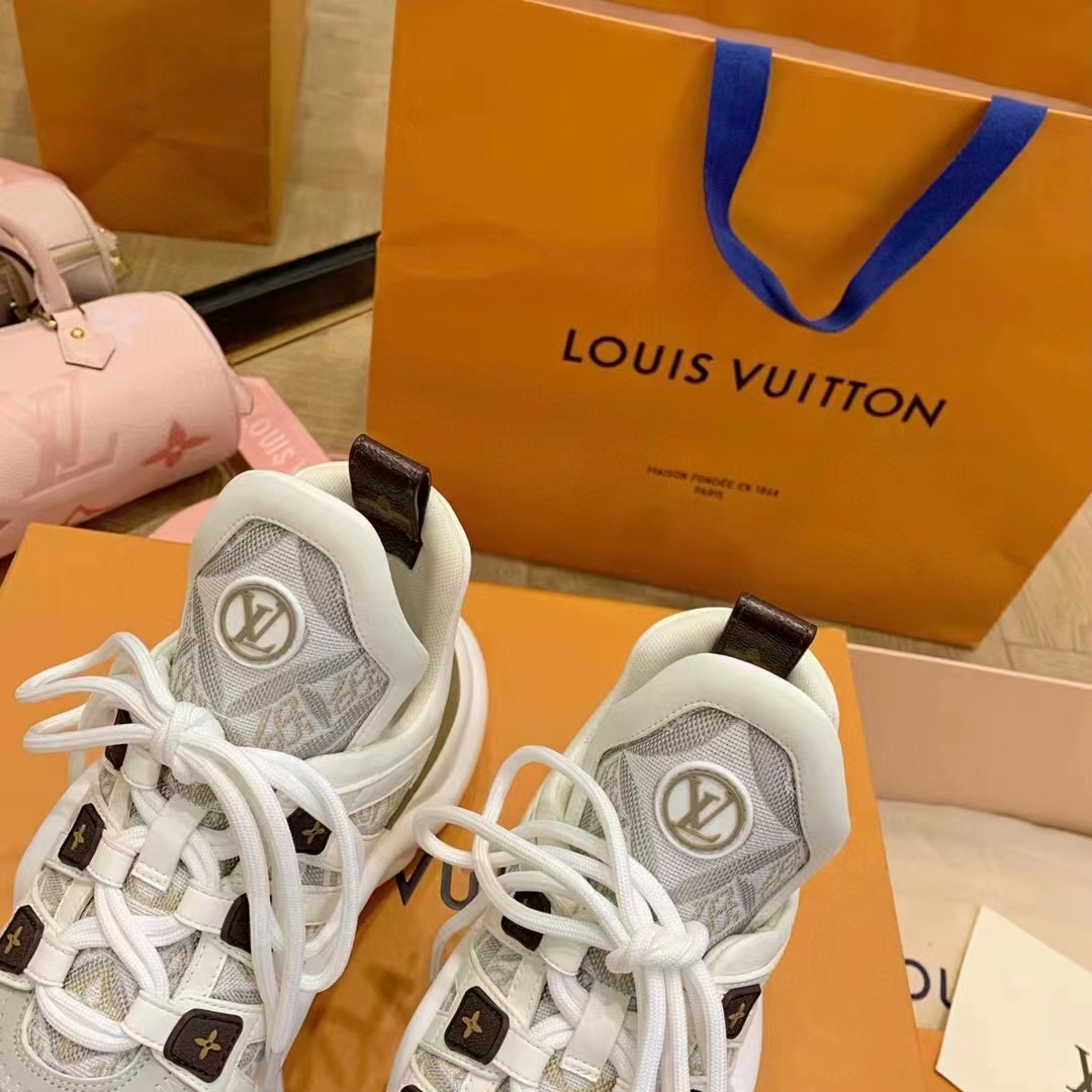 Louis Vuitton 1AB319 LV Archlight Sneaker , Beige, Confirm