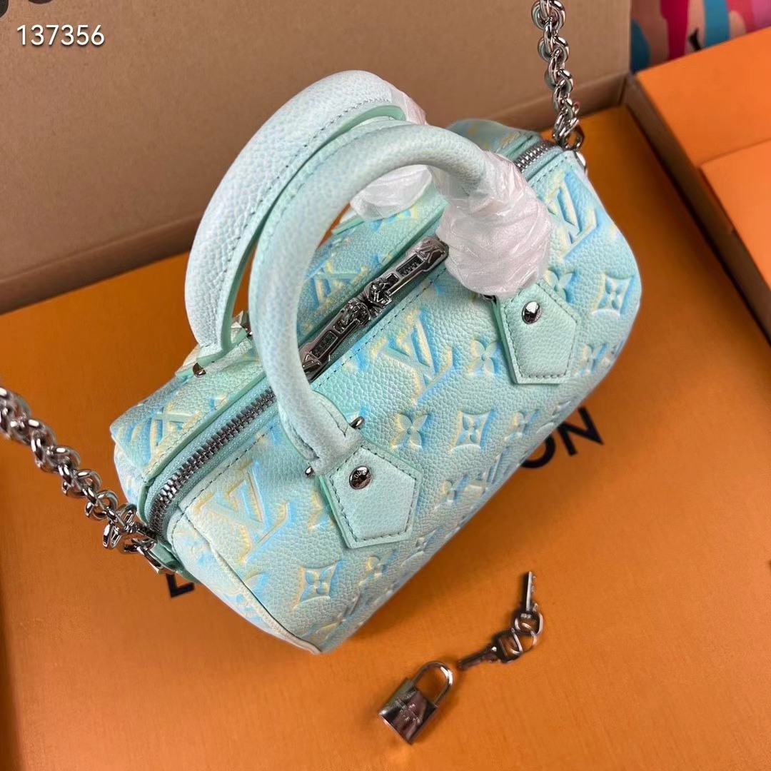 Speedy bandoulière leather handbag Louis Vuitton Turquoise in Leather -  31983104