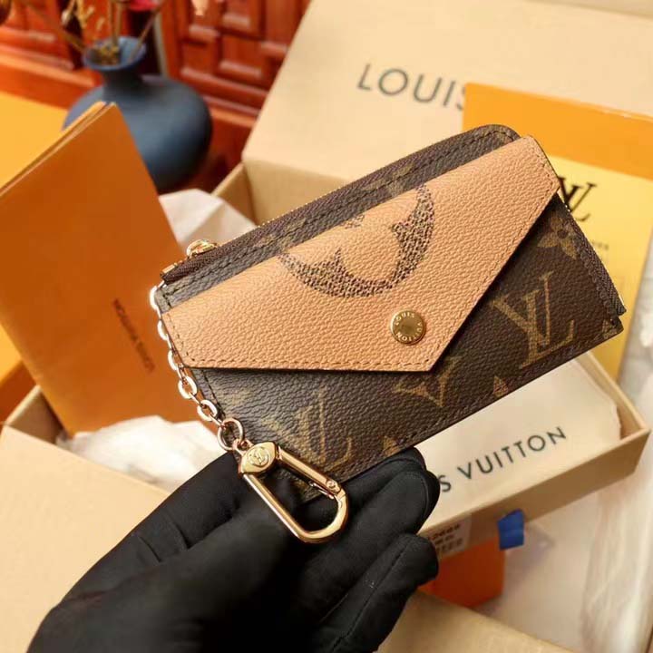 Louis Vuitton Card Holder Recto Verso Combines Monogram Canvas Brown For  Women, Women's Wallet 13cm LV M69431 - Fernize