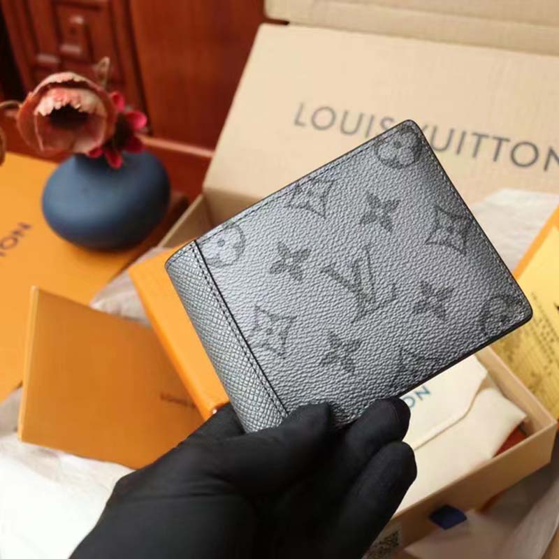 Louis Vuitton LV Unisex Multiple Wallet Taiga Cowhide Leather-Black - LULUX