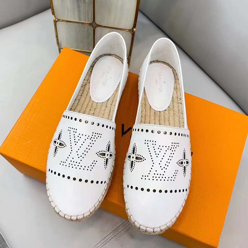 Louis Vuitton Starboard Wedge Sandal White. Size 38.0