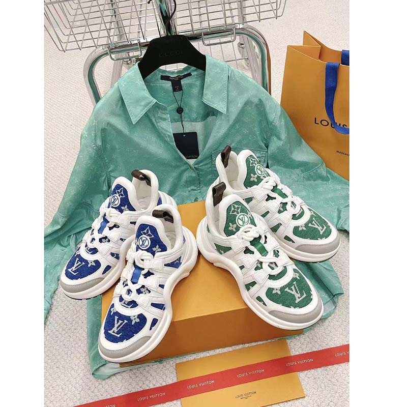 Archlight trainers Louis Vuitton Green size 38 EU in Rubber - 23490994