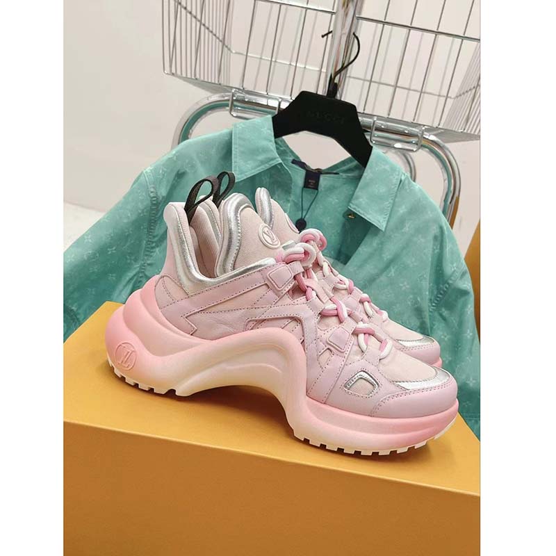Archlight cloth trainers Louis Vuitton Pink size 41 EU in Cloth - 22911671