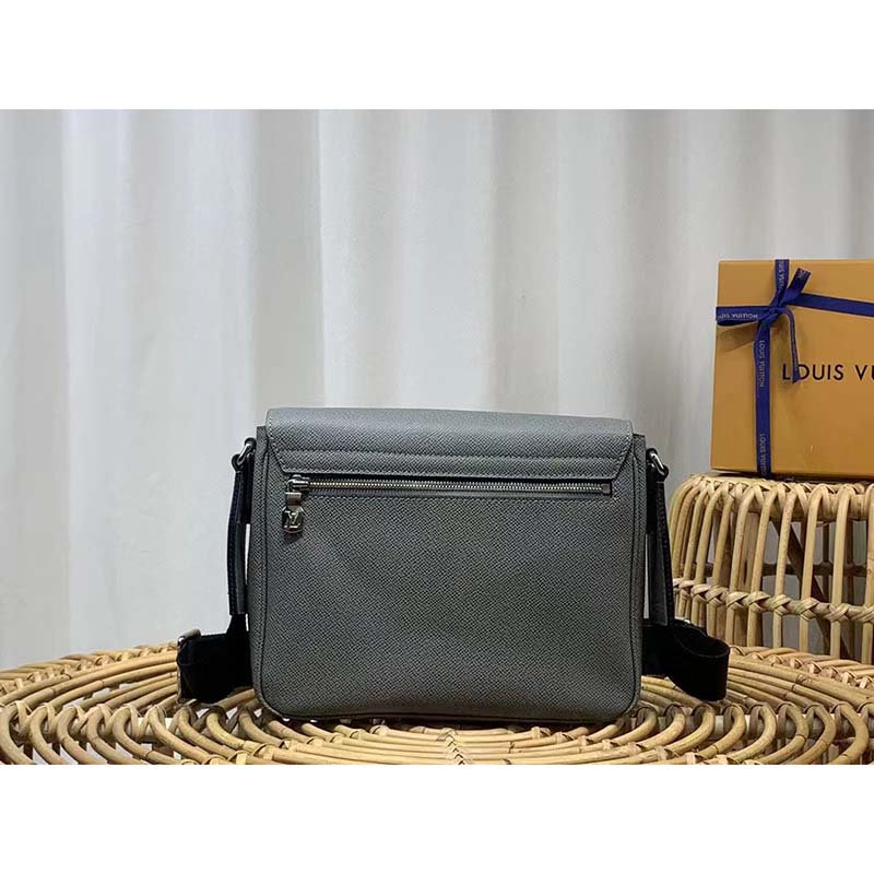 District PM Messenger Bag Taiga Leather - Bags M30850
