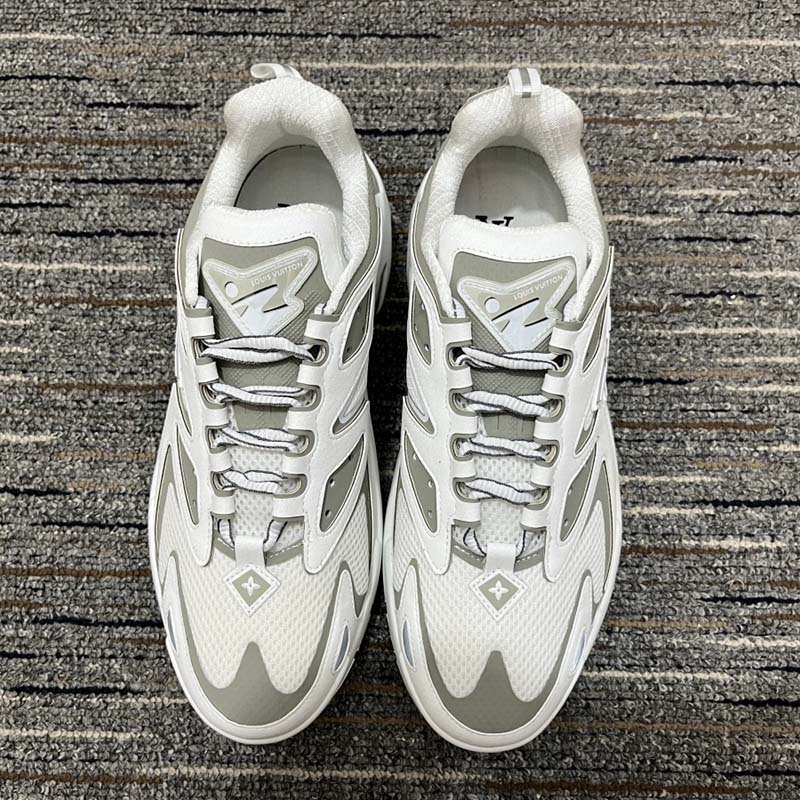 Louis Vuitton® LV Runner Tatic Sneaker Grey. Size 07.5 in 2023