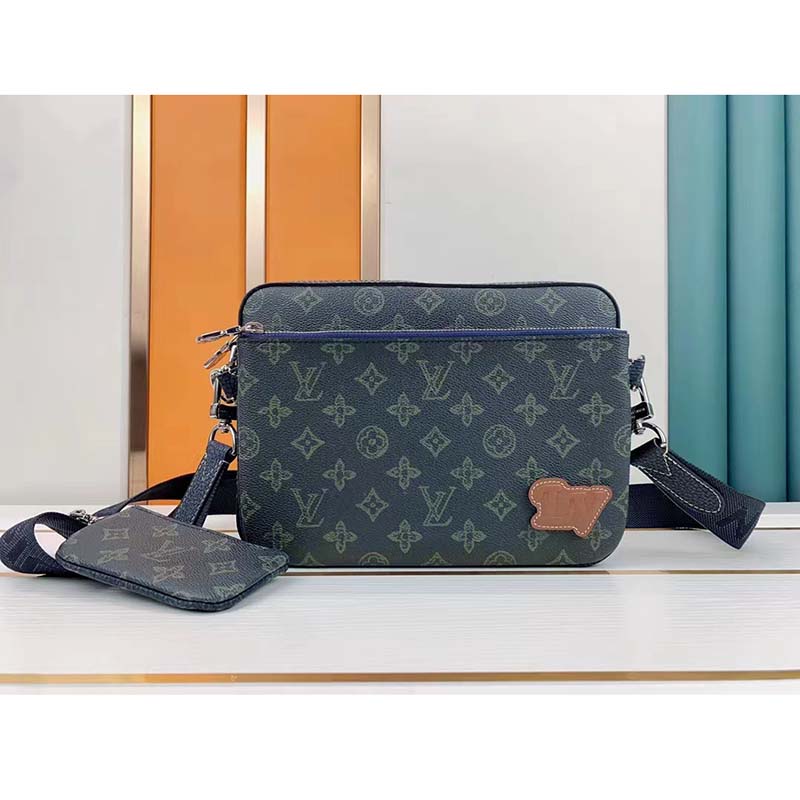 Louis Vuitton LV Trio messenger dark green Cloth ref.654258 - Joli Closet