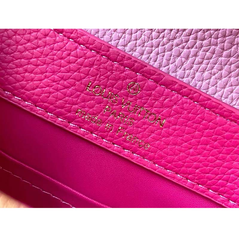 Louis Vuitton Ayers-Trimmed Taurillon Capucines Mini - Pink Mini Bags,  Handbags - LOU682176, The RealReal in 2023