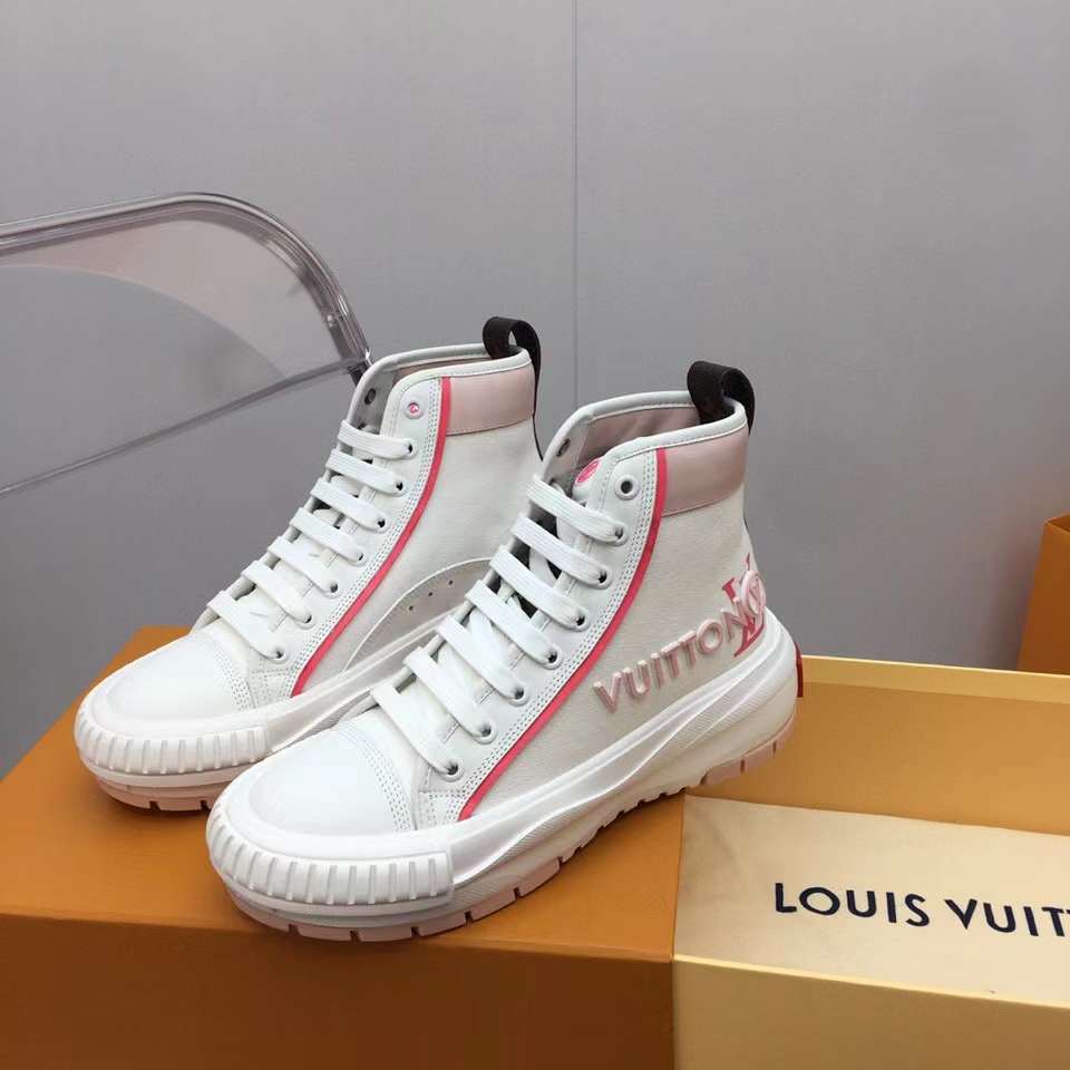 Louis Vuitton LV Squad Sneaker, Pink, 41