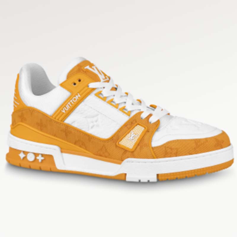 Louis Vuitton® LV X Yk LV Trainer Sneaker Yellow. Size 11.0 nel 2023