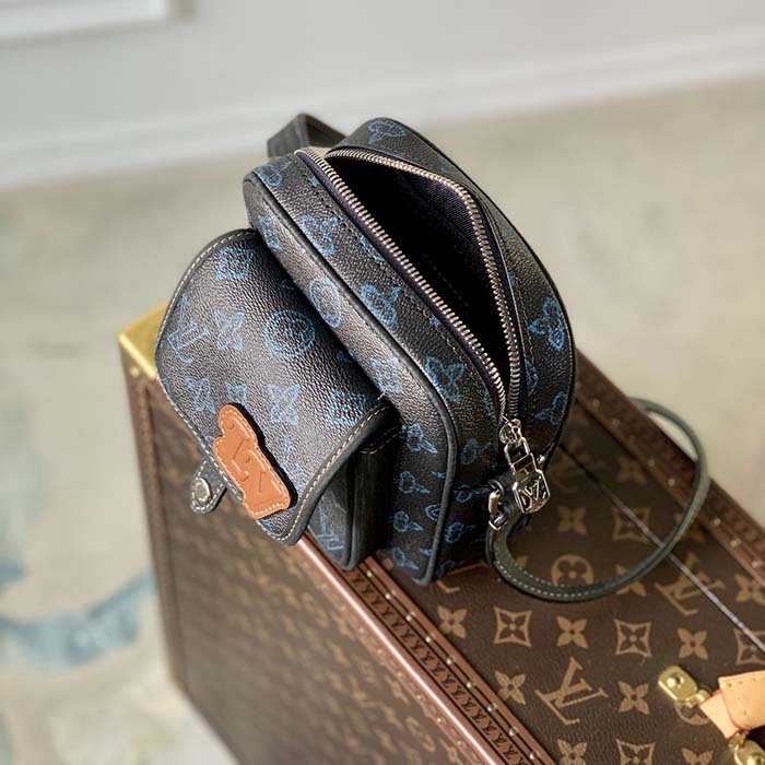 Louis Vuitton LV Christopher wearable wallet new Blue ref.649886