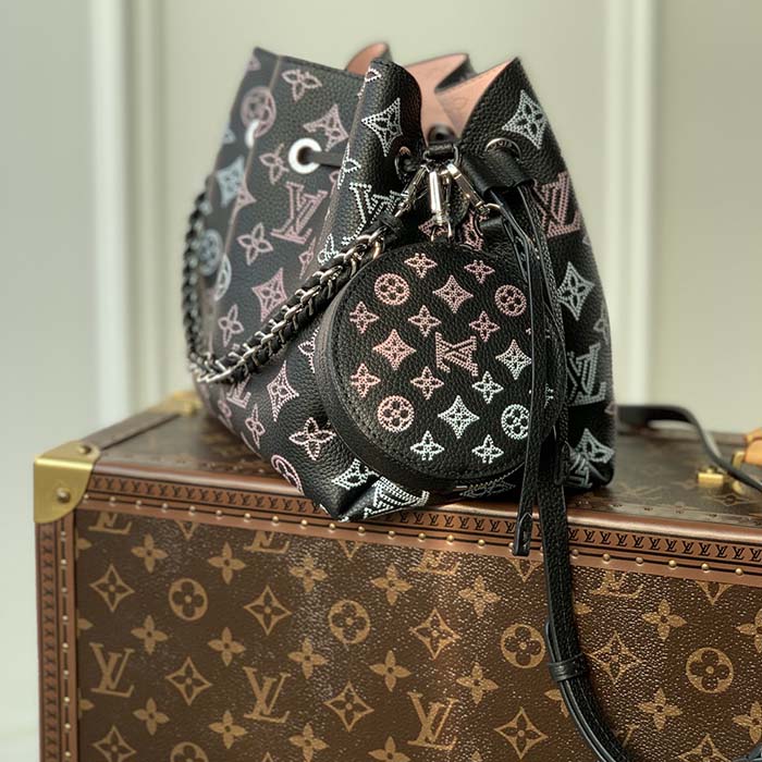 Louis Vuitton Mahina Leather Bella Medium Bucket Bag (SHF-vWLGtP