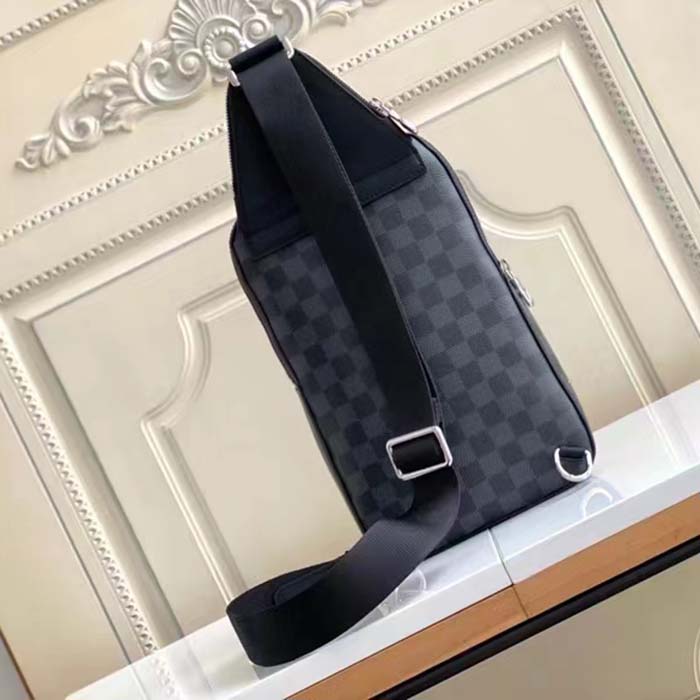 Avenue sling cloth bag Louis Vuitton Grey in Cloth - 33836185