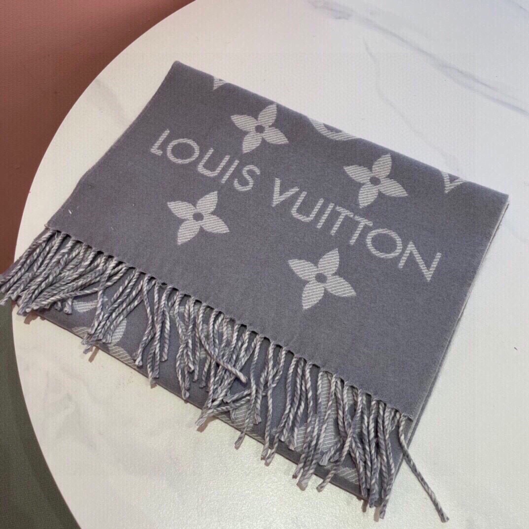 Louis Vuitton LV Unisex Essential Scarf Grey Wool Jacquard Weave