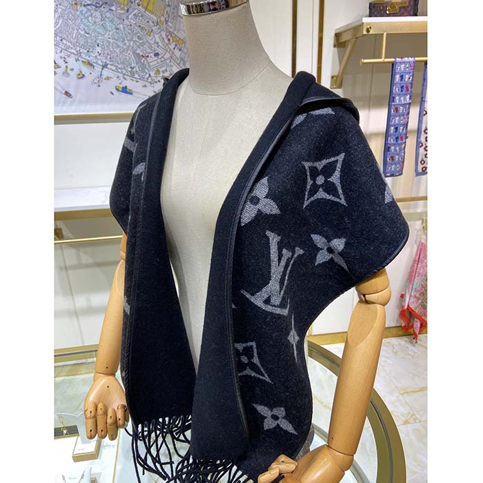 Shop Louis Vuitton 2023-24FW Unisex Wool Knit & Fur Scarves (M79214,  M79212) by Mamamekko