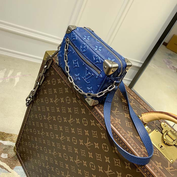 Soft trunk mini leather bag Louis Vuitton Blue in Leather - 36776503